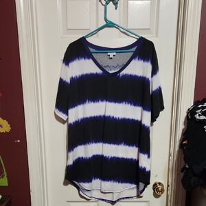 LuLaRoe Tie-Dye V-Neck Top - Black and Blue